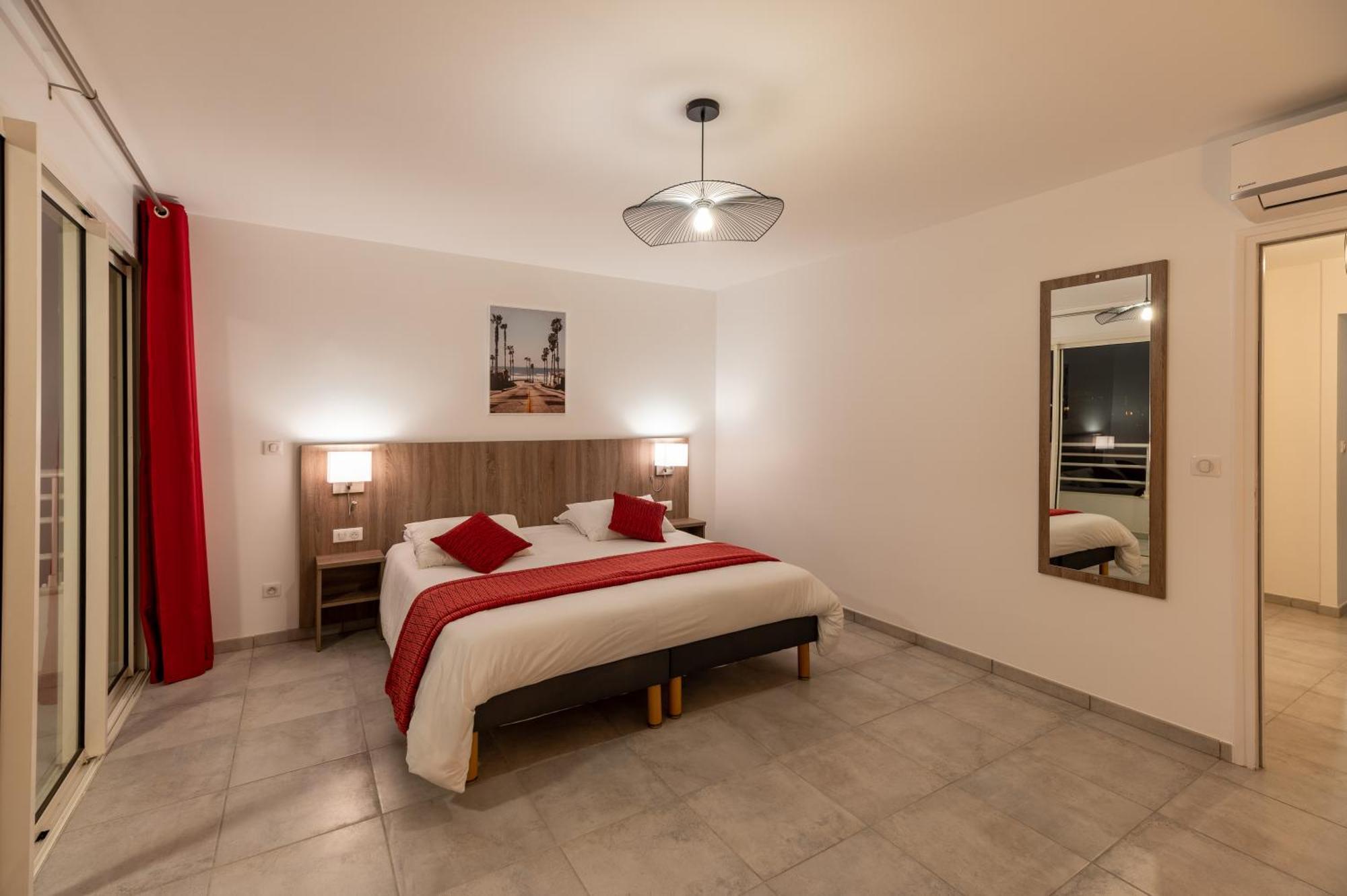 B&B Home Fort-De-France Marina Экстерьер фото