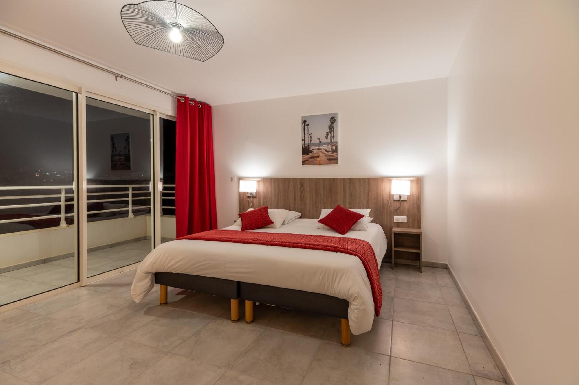 B&B Home Fort-De-France Marina Экстерьер фото
